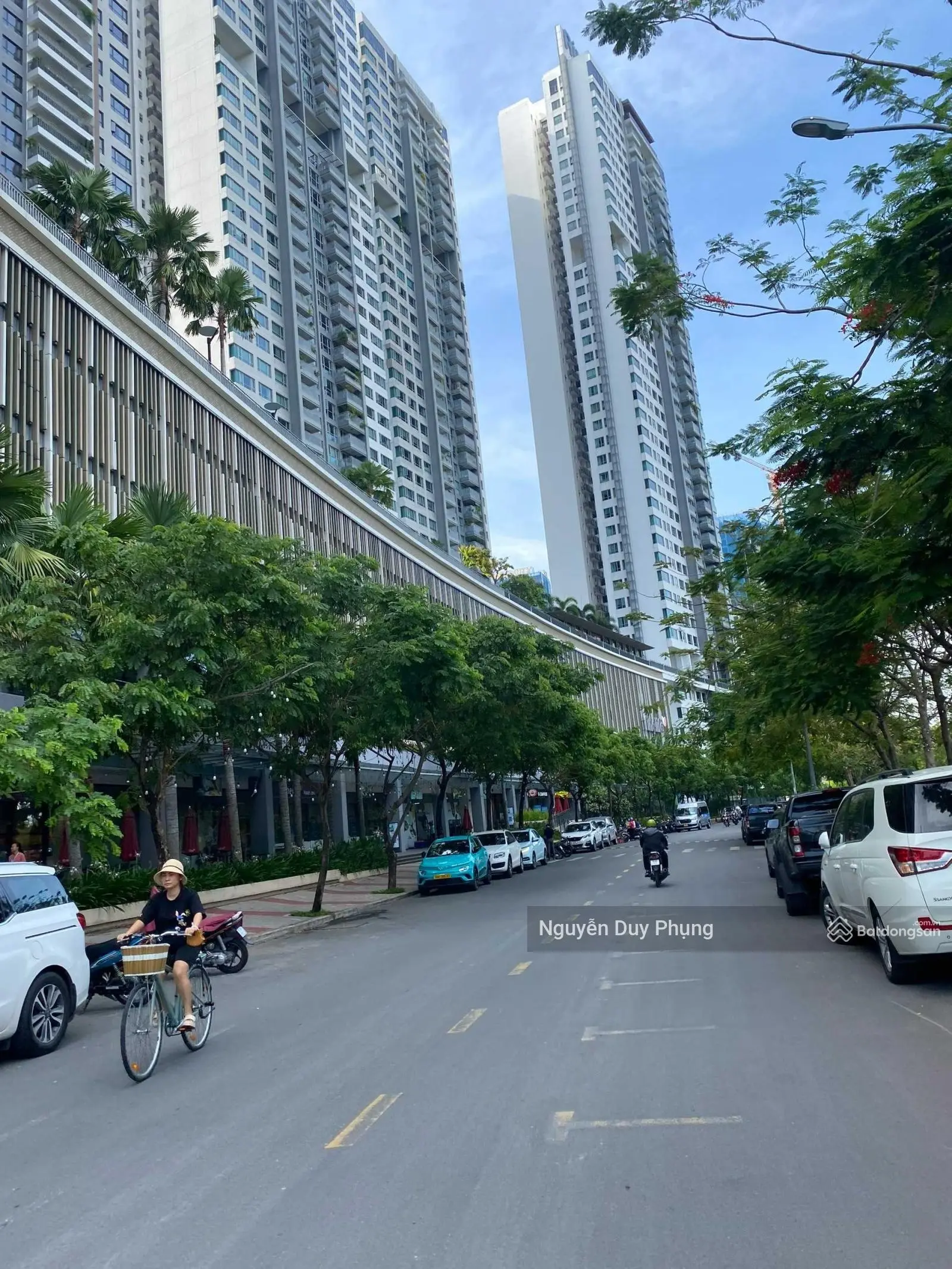 Cần bán 5 Căn hộ The View, diện tích 105m2, 2PN-2WC, nội thất cơ bản, tầng cao, view sông Sài Gòn.