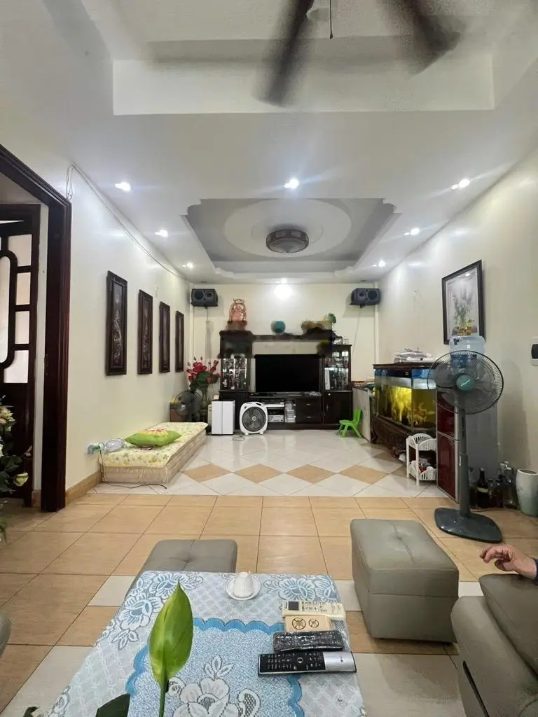 Siêu phẩm thanh xuân tòa nhà 7 tầng, lô góc 2 mặt tiền thang máy kinh doanh sầm uất khu vip