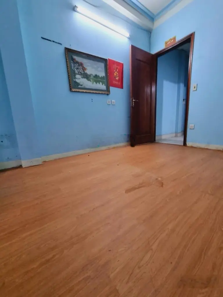 Bán gấp nhà dân xây 4 tầng mễ trì, ô tô cách 15m, cách mặt phố 40m, giá: 7,25 tỷ, lh 0968.371.359