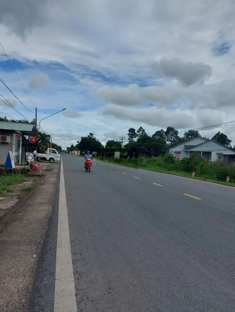 đất thành phố 140m2 giá 260TR