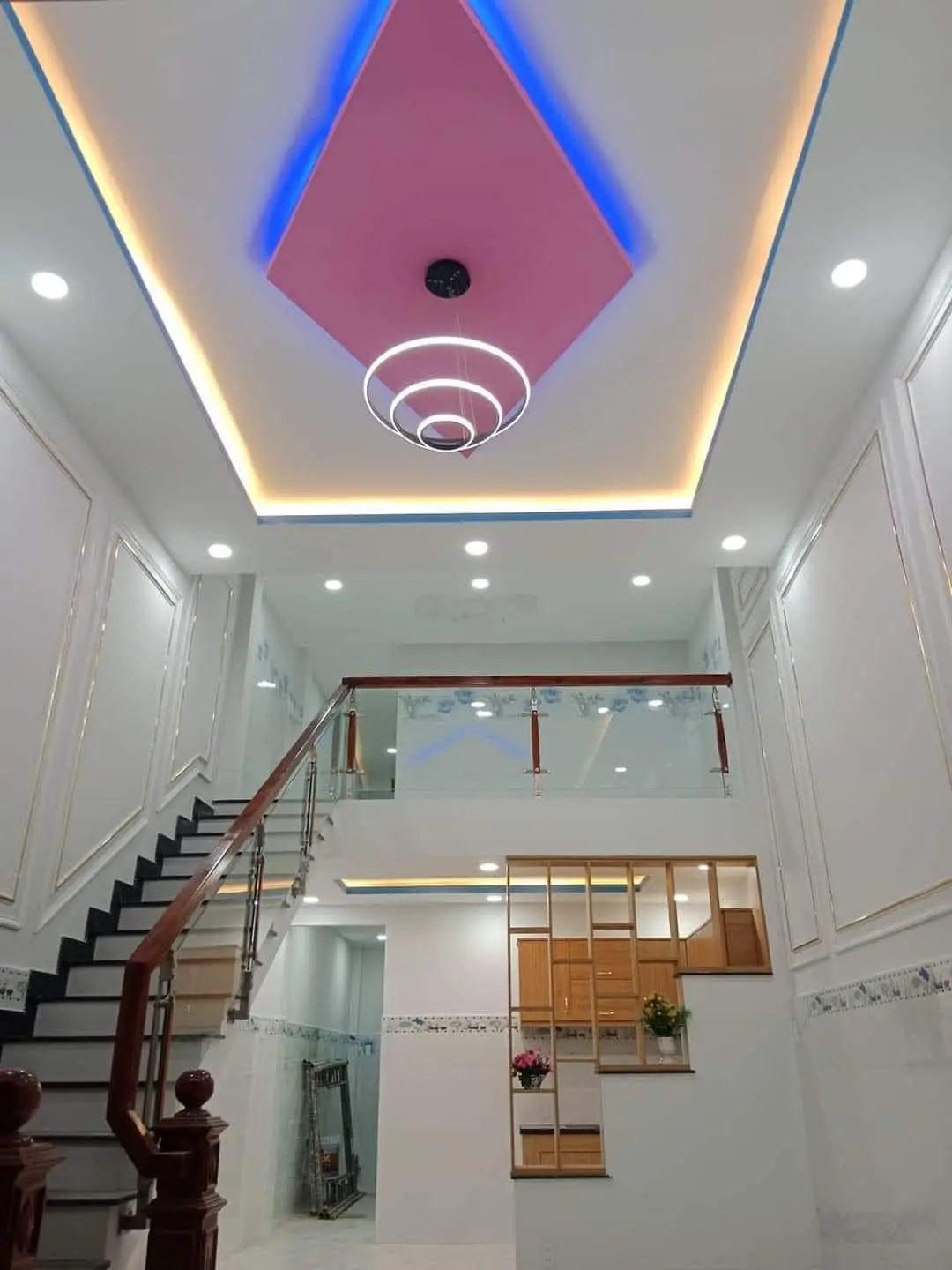 Nhà Lửng 2 phòng ngủ, DT: 4x10m, đường Liên Khu 4-5. Giá 1,88 tỷ