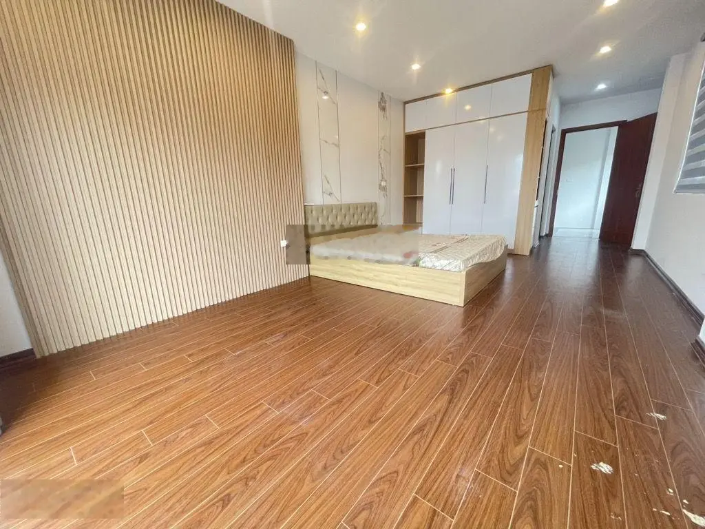 Bán nhà phố thạch bàn, 5 tầng mới đẹp, khu vực đông dân cư, pháp lý chuẩn, nở hậu, 52m2, 5.7 tỷ
