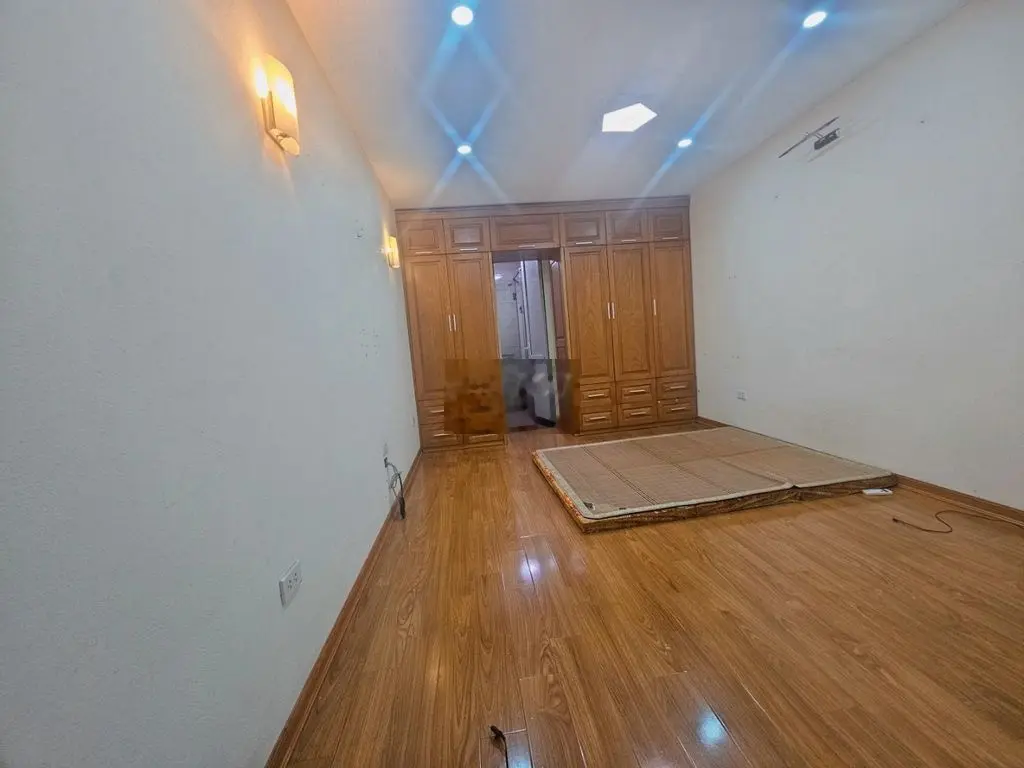 Chính chủ: Căn hộ Sapphire Palace 3PN 99m2 có suất để ô tô giá 5.5 tỷ