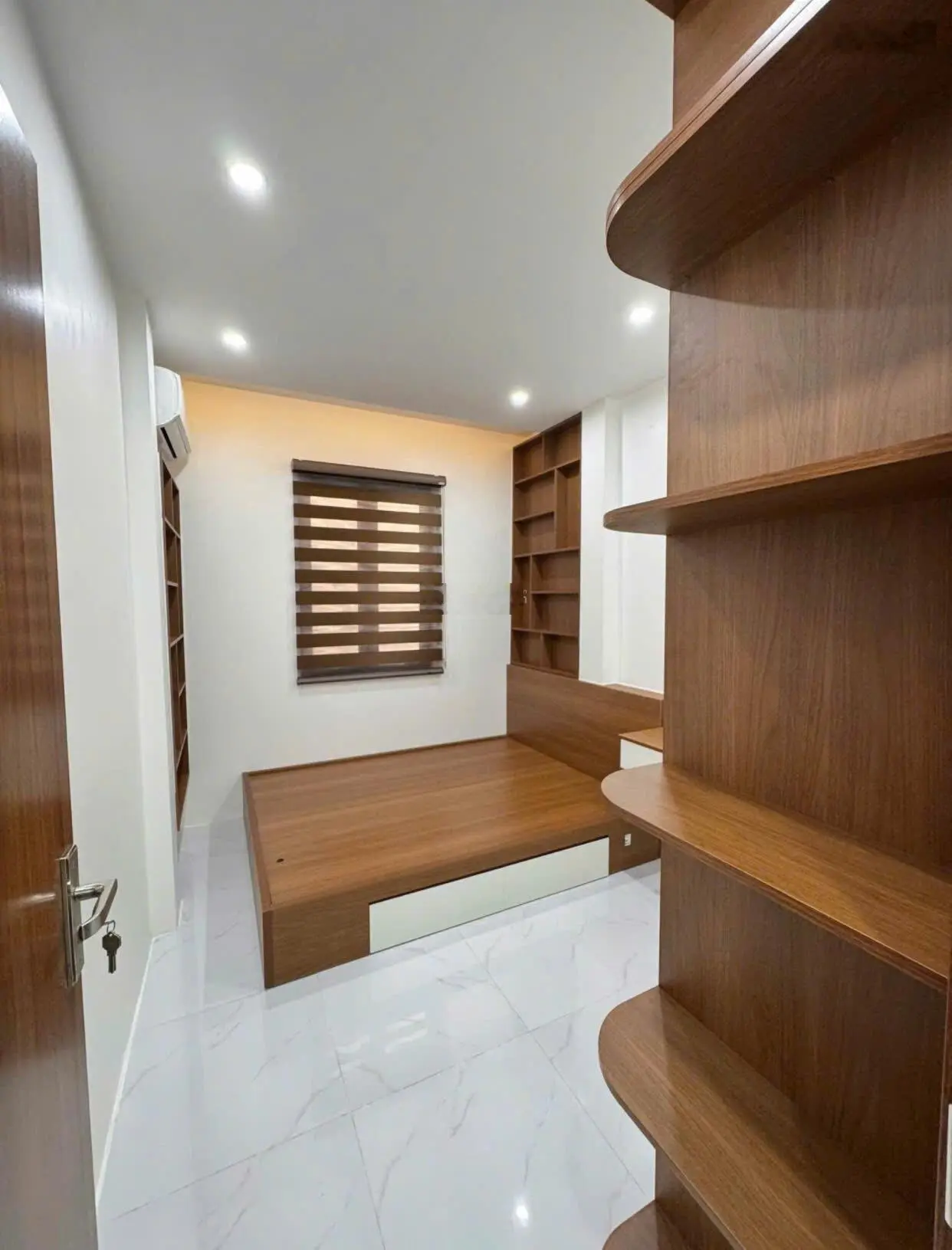 Tìm chủ mới cho căn nhà HXH Đ.An Nhơn, Gò Vấp với 50m2 SHR 1T3L4PN xe đậu trong nhà vói 3 tỷy 49