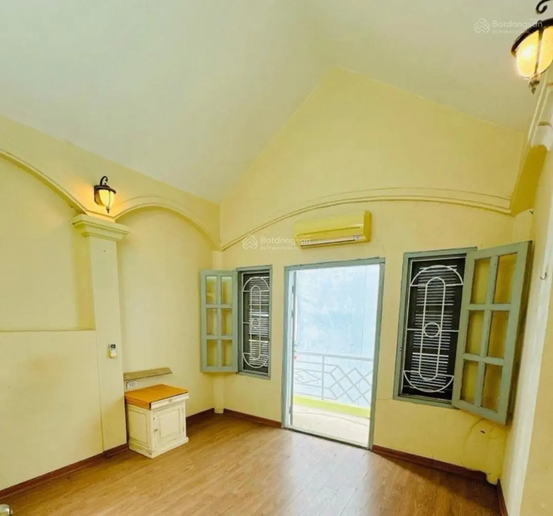 Bán nhà Tây Hồ phố Trịnh Công Sơn 16 tỷ 60m2 4 tầng Gần Hồ Tây và Công viên nước
