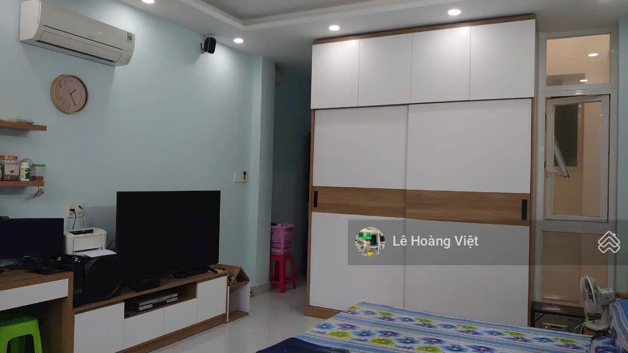 Nhà một trục - Nguyễn Thái Sơn - xe hơi tới nhà - 3 phòng ngủ 2 lầu