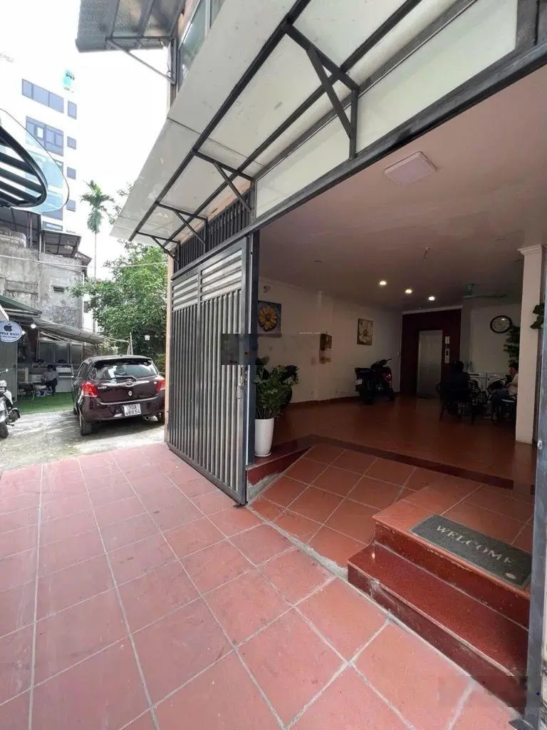 6 tầng căn góc hai mặt thoáng một bước ra mặt hồ Thiền Quang (vip Hai Bà giáp Hoàn Kiếm)