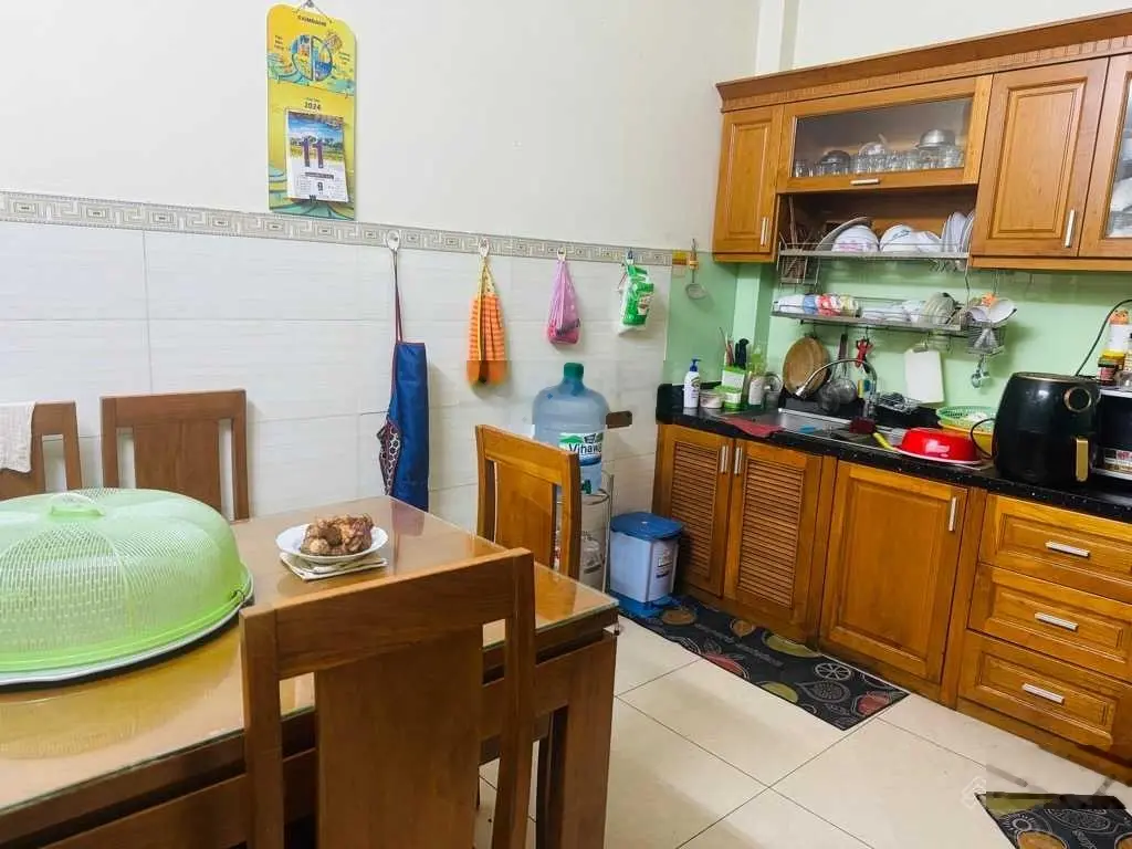 Mặt tiền Ba Vân, 4 tầng, khu kinh doanh sầm uất, siêu HOT, nhà mới, vào ở ngay