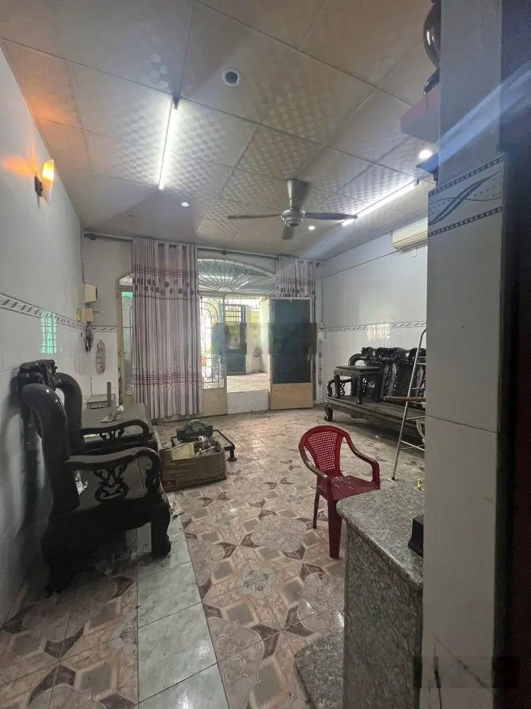 Bán gấp NR 4PN, 3WC, 64m2 tại Tân Tạo, 5,65 tỷ