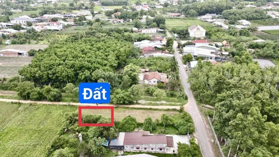 Cần bán miếng đất 58,8m2 mặt tiền đường view kênh giá 495tr thương lượng, SHR