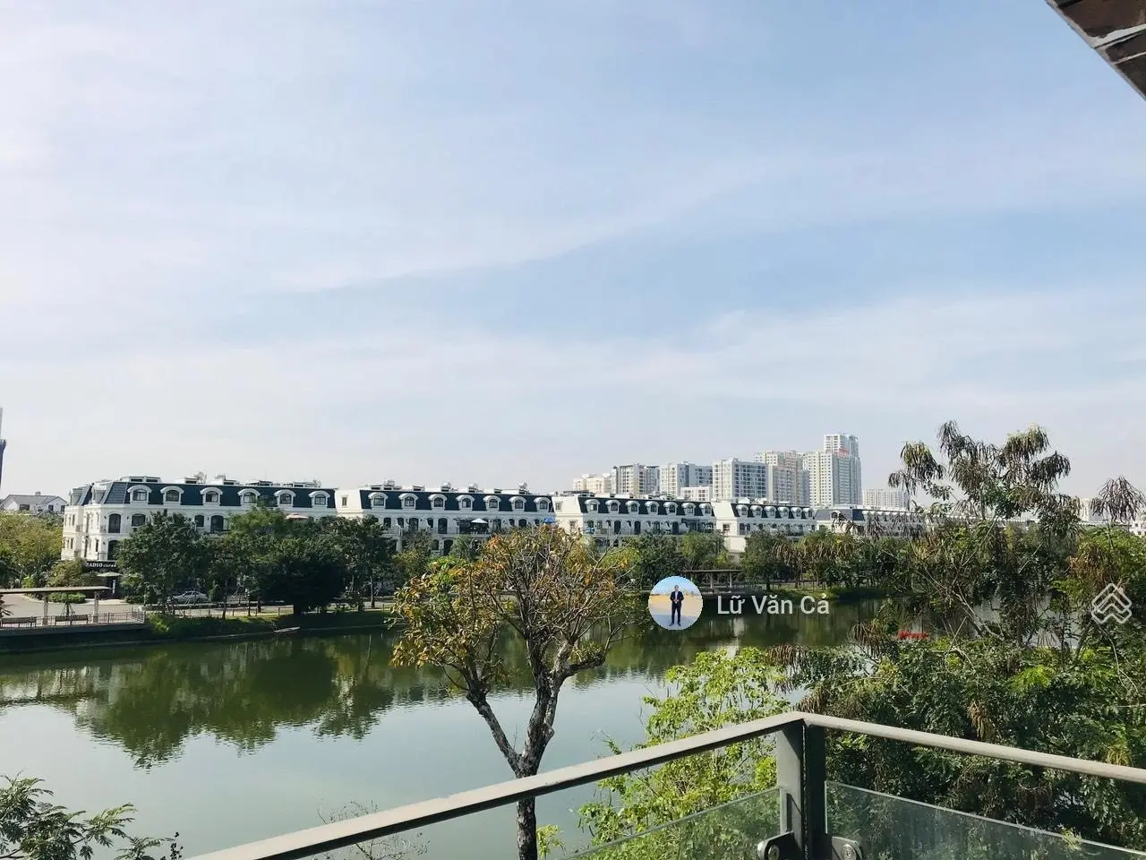 Bán nhà phố đẹp tại Lakeview City, 17 tỷ, 100m2, 4PN, 4WC, nhiều tiện ích, liên hệ 0907860179