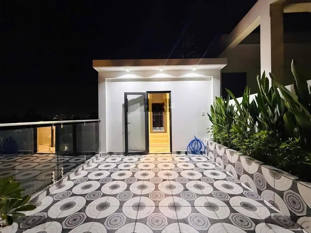 Ngộp vốn cần bán nhà Đường Bành Văn Trân P7 Tân Bình Giá 3tỷ260/60m2(5x12m) nhà 3 lầu, có sổ sẵn,..