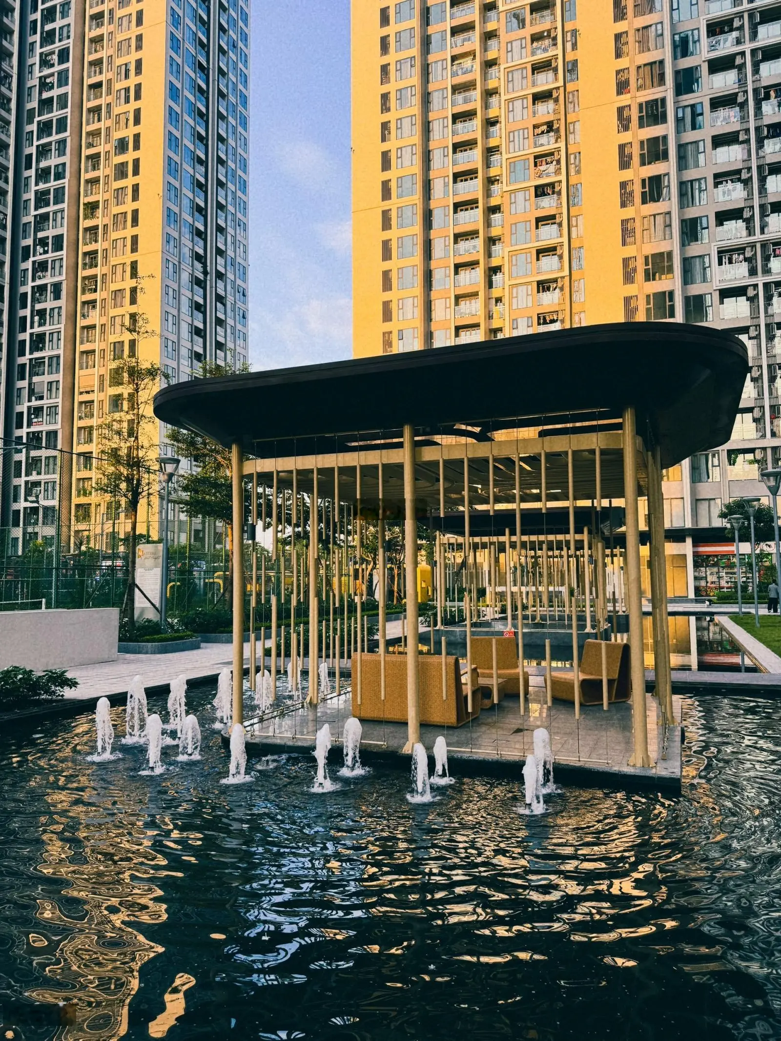 HÀNG XÓM nhờ bán giá yêu, Toà C khu Mas căn 2PN - 54m2, view đêm Aeon Mall ĐN siêu đẹp, giá 3,9xx