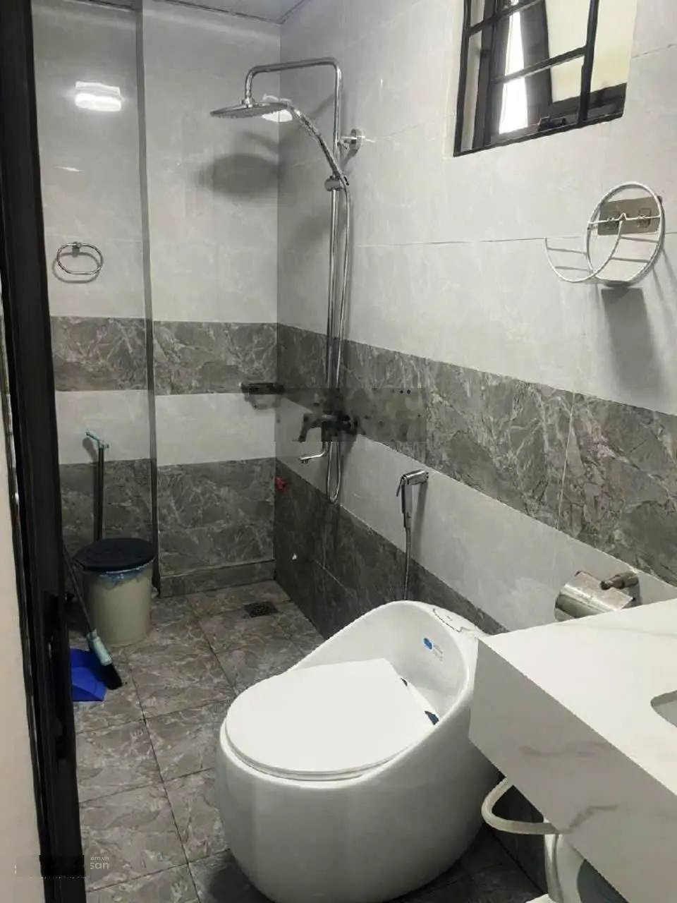 Nhà đẹp 5 tầng phố hoàng đạo thành, thanh xuân- lô góc- nở hậu - ô tô tránh - kinh doanh- nhỉnh 10t