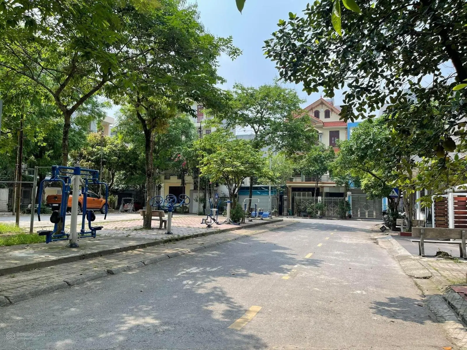 Bán lô đất nhìn vườn hoa khu Vạn Phúc - P Thanh Bình, TP Hải Dương
