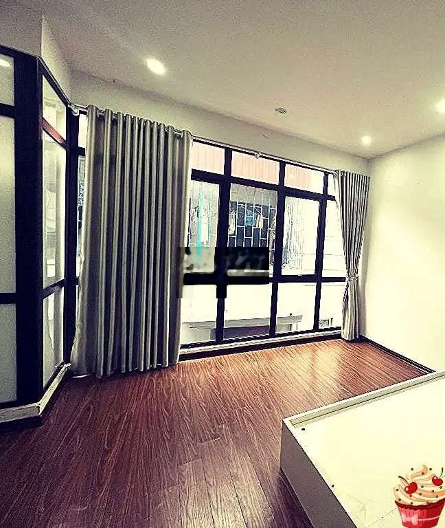 Bán nhà 4 tầng tại Lê Lợi, Hà Đông. Diện tích 36m2, giá 4,3 tỷ