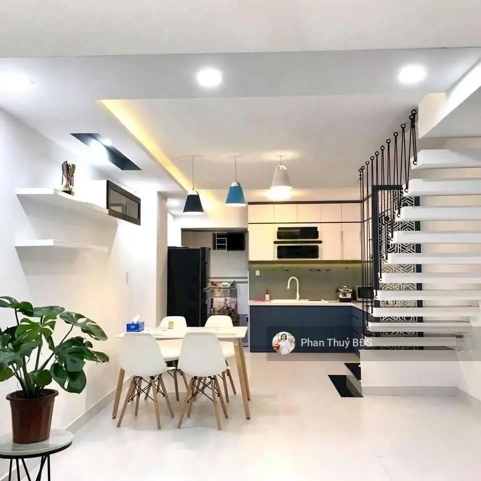 Bán nhà Tô Ngọc Vân giao Phạm Văn Đồng 3 lầu giá 5.790 tỷ