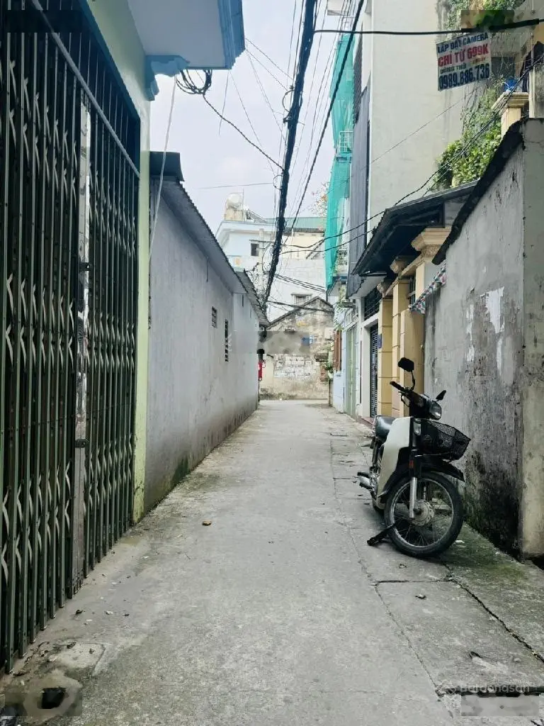 Nhà đẹp Bà Triệu gần ngã 5 Hà Trì ô tô 4 chỗ lùi cửa. Giá rẻ nhất khu vực. Tiện ích bạt ngàn