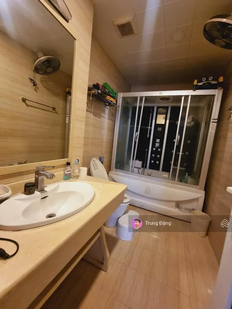 Đẳng cấp ! tòa nhà hoàng cầu, 7 tầng thang máy, đường ô tô vỉa hè, thông số vàng 60m2 x 6m