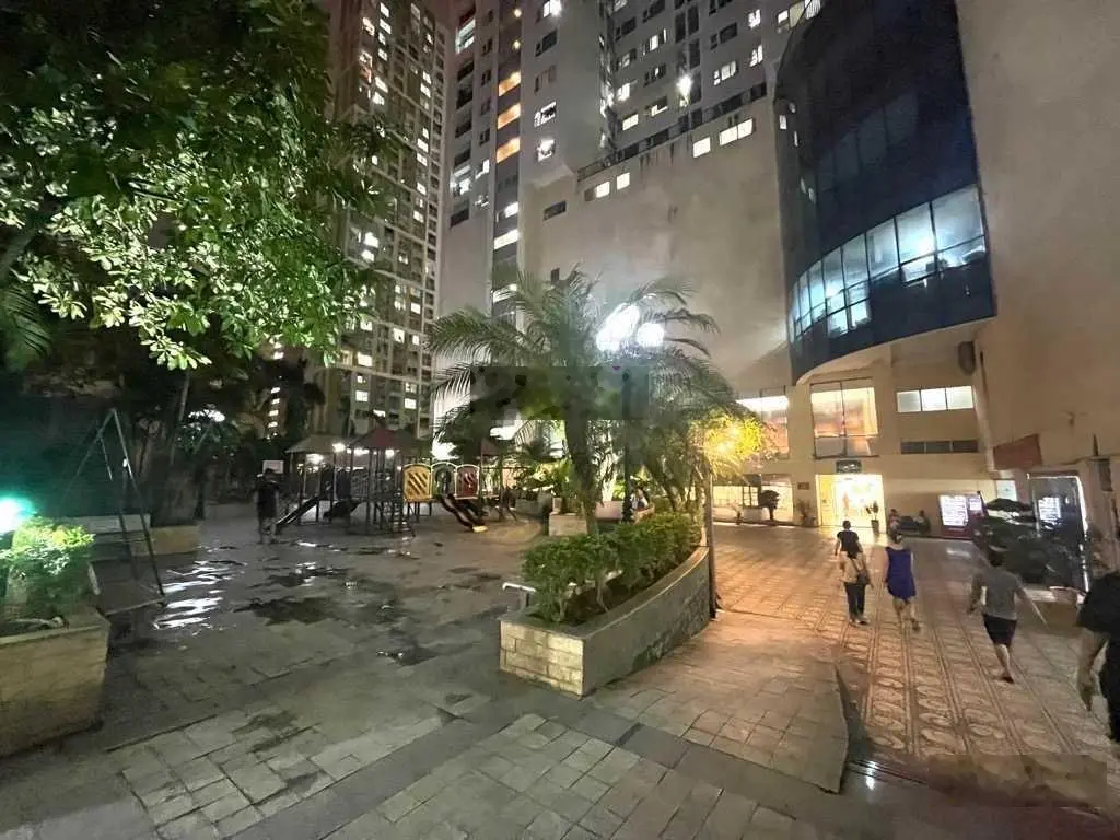 Chính chủ bán chung cư Hồ Gươm Plaza Trần Phú, Hà Đông 3PN 2WC DT: 124m2 giá: 5,6 tỷ 0523 018 ***