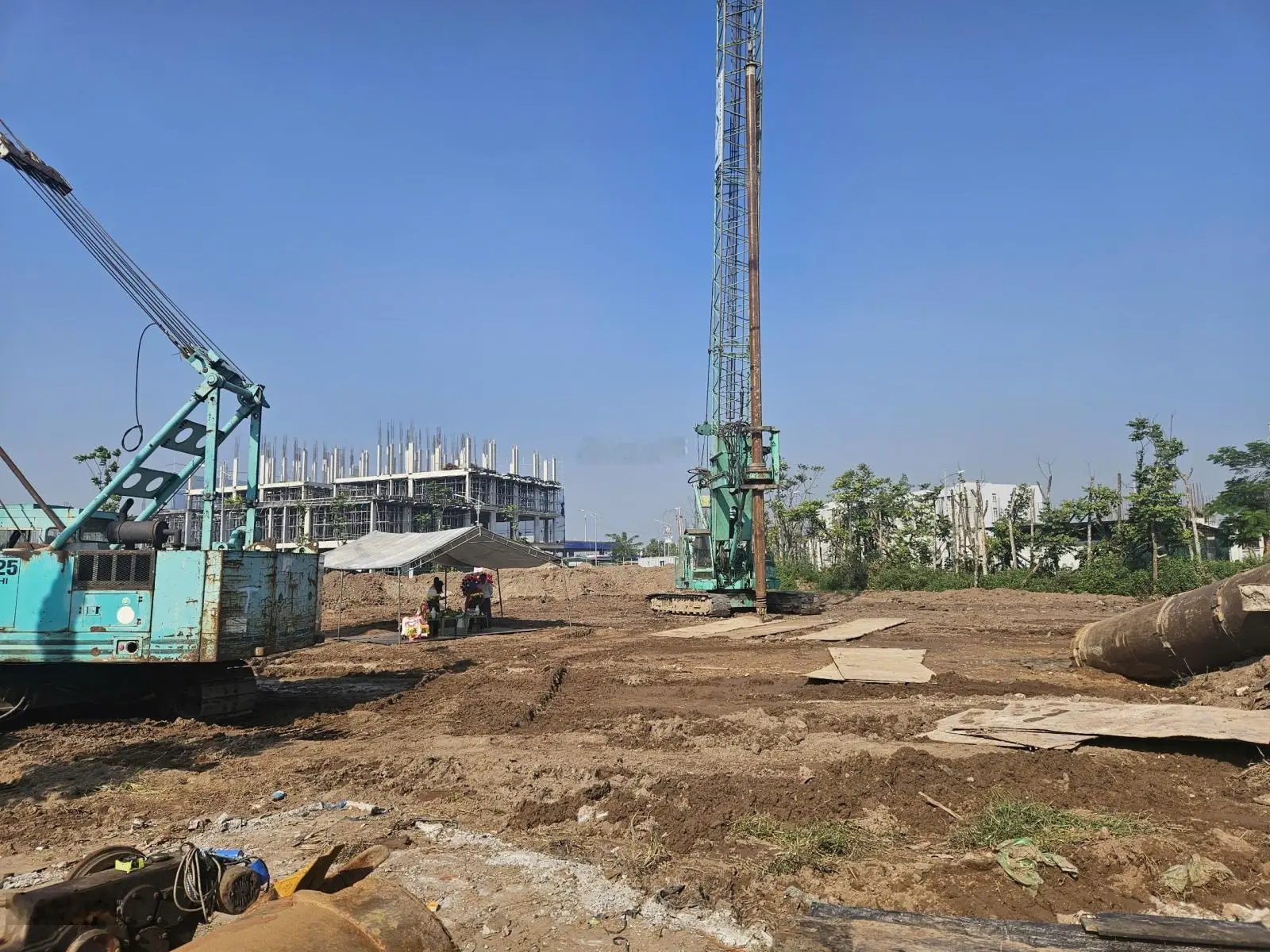 BÁN GẤP LK Sông Hồng Diamond City, xây 5 tầng DT 88m2 đất, 6.36 tỷ, sẵn sổ đỏ. L/h 0916 753 ***