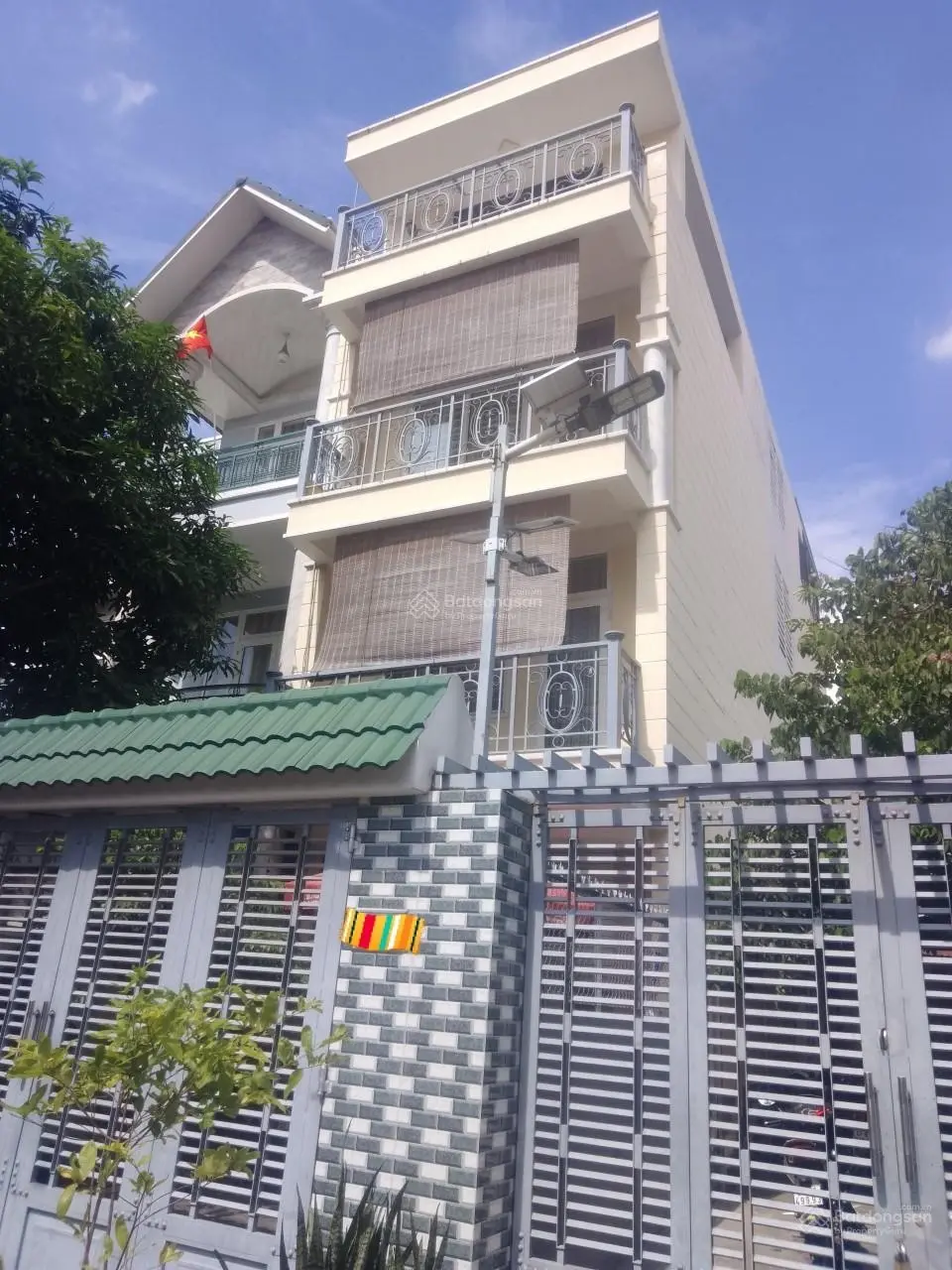 HIẾM , biệt thự phố 4 tầng đường đinh Thị thi khu đô thị vạn Phúc P hiệp Bình Phước thủ Đức rất VIP