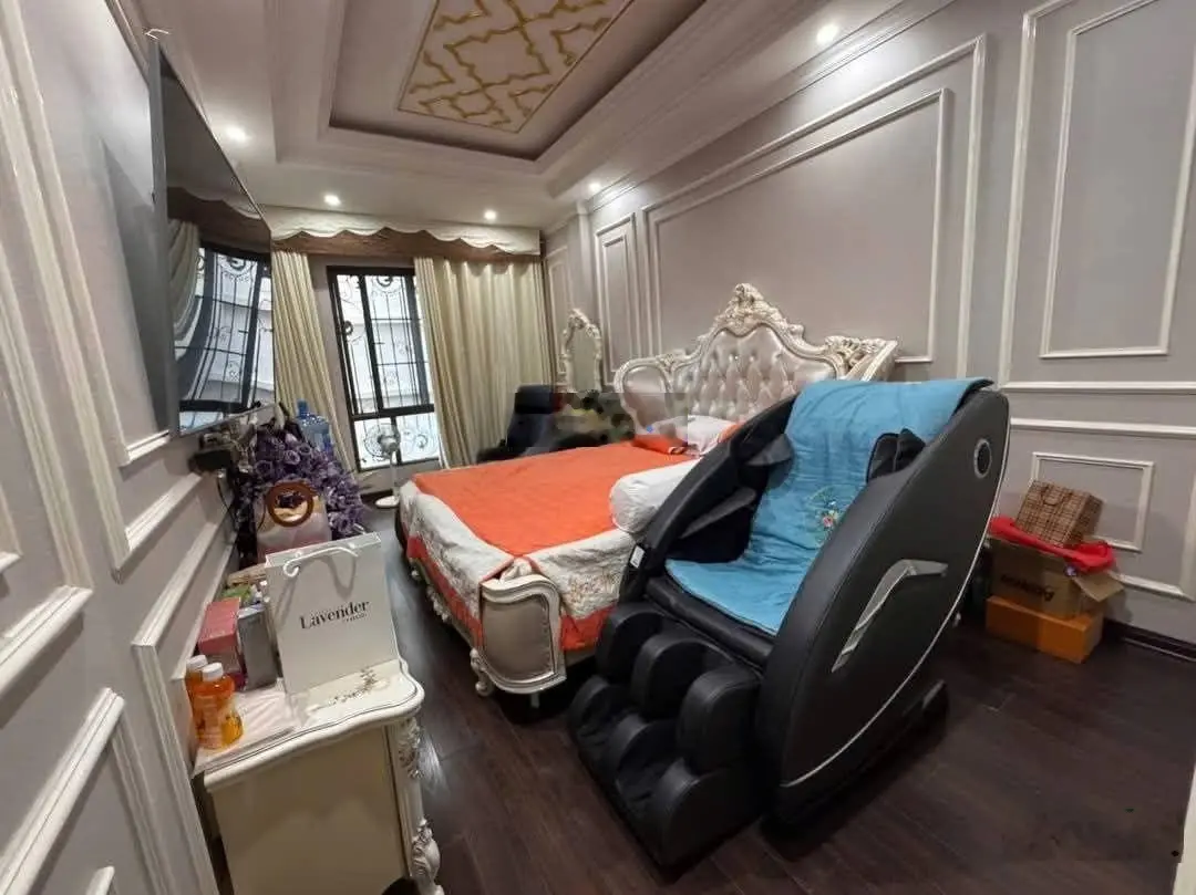 Siêu phẩm, Ngô Thì Nhậm, Hà Đông, DT 48m, MT 4m, giá 11.4 tỷ, Thang máy, Oto tránh, an sinh.