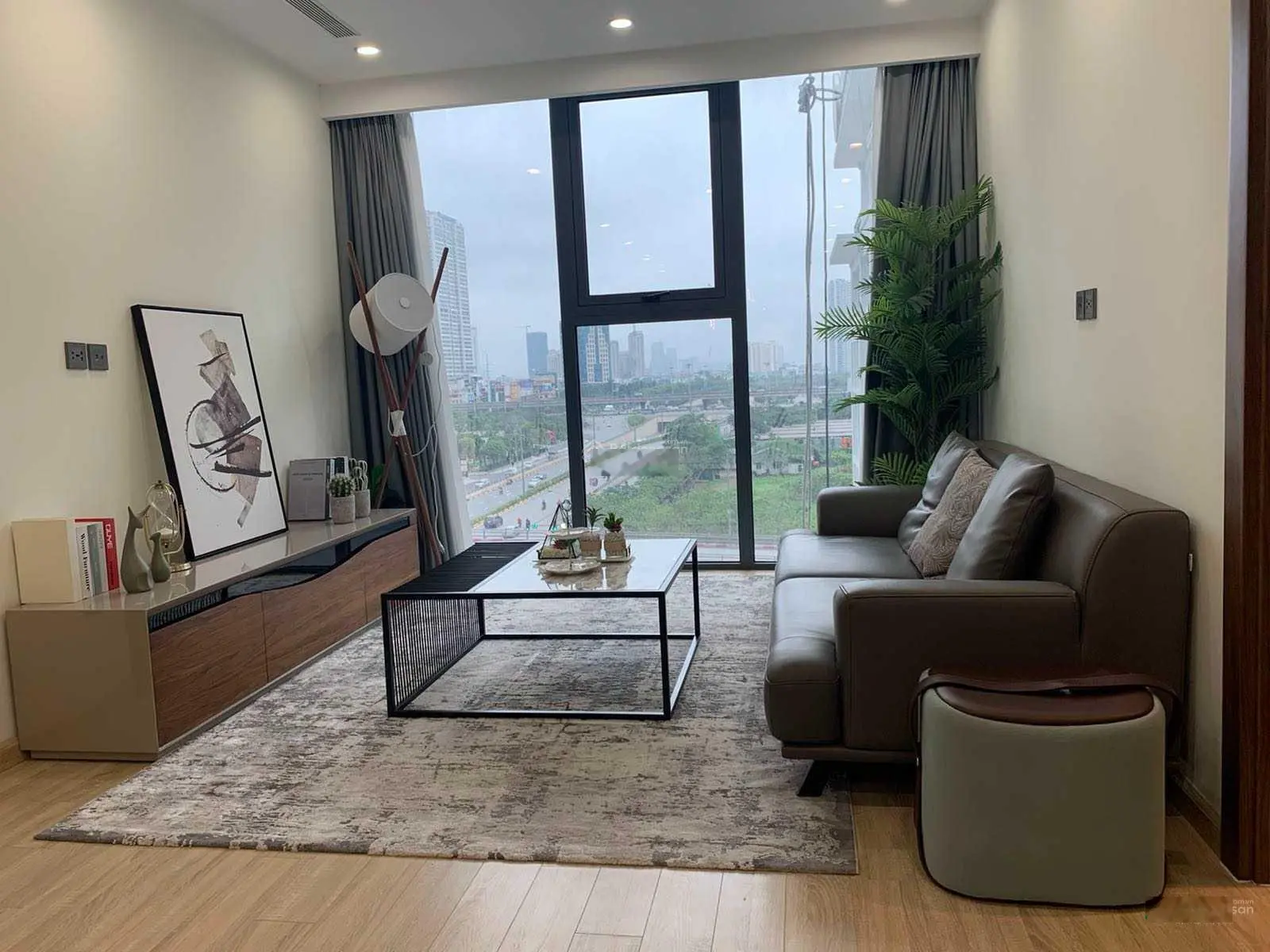 Chính chủ gửi bán căn 3PN dự án Summit Buidling giá 6,2 tỷ. LH: 0934 464 ***