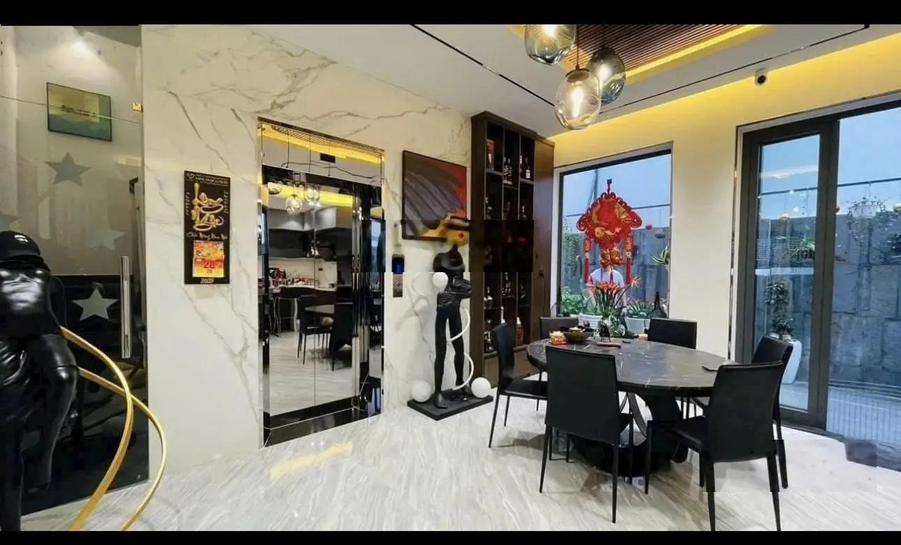 Bán căn nhà biệt thự 17 tỷ, 4 tầng, Góc Khu Đô Thị Hà Quang 2, Nha Trang. LH 0789111058