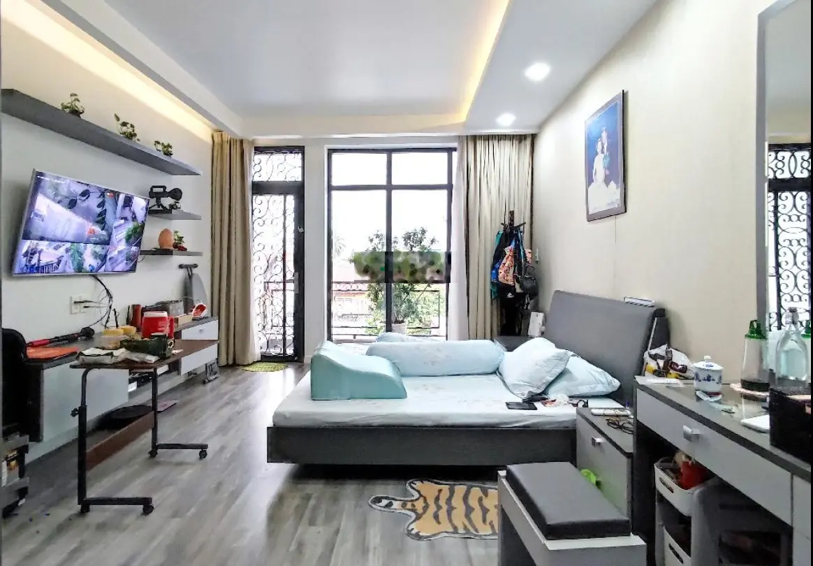 Mtkd cực đẹp-đối diện city land-chất lượng xd siêu đỉnh-1 phút tới lotte mart-4 tầng hẻm 8m, 11.xtỷ