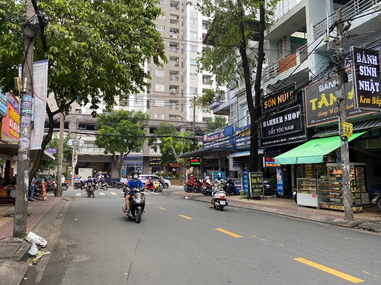 Mặt tiền Thạch Lam 6.1x18.1m đất 9.5 tỷ