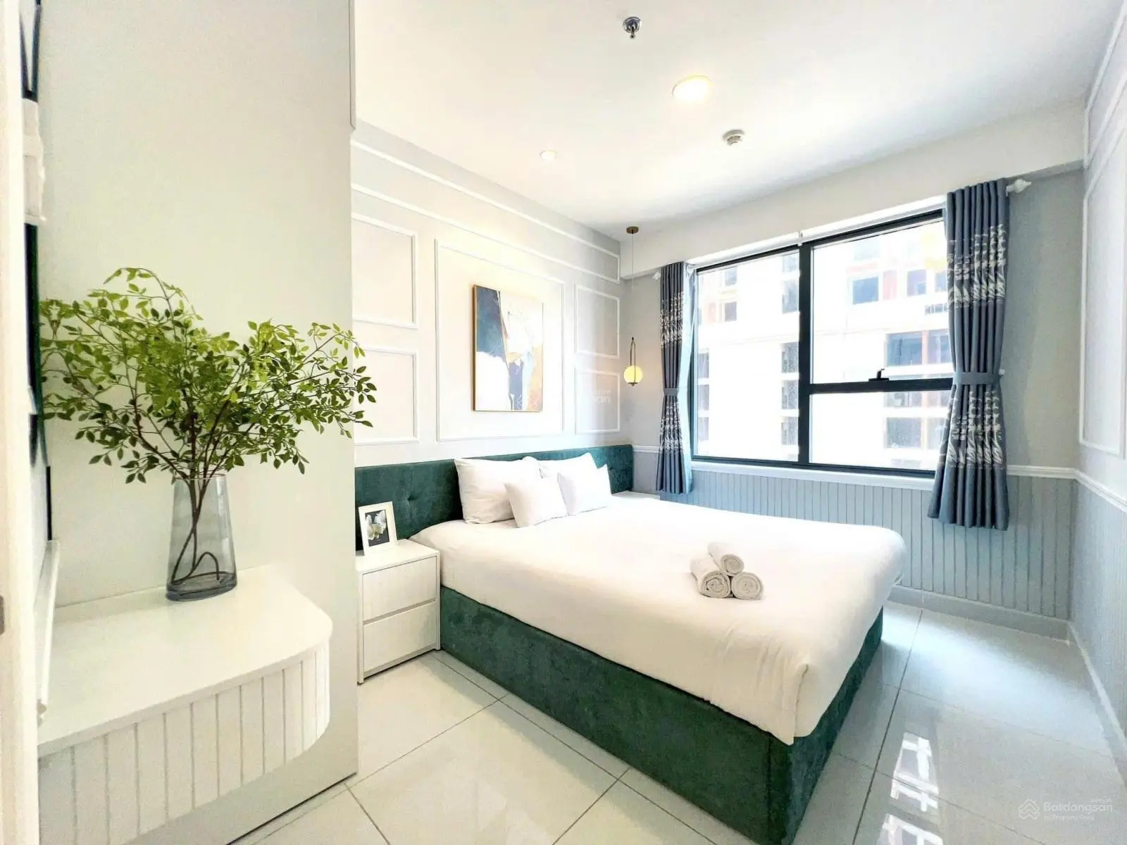 Bán căn Everich Q11 2 ban công, căn góc, 161m2 3PN 2WC. full nội thất, giá 9,4 tỷ. LH 0901 391 ***