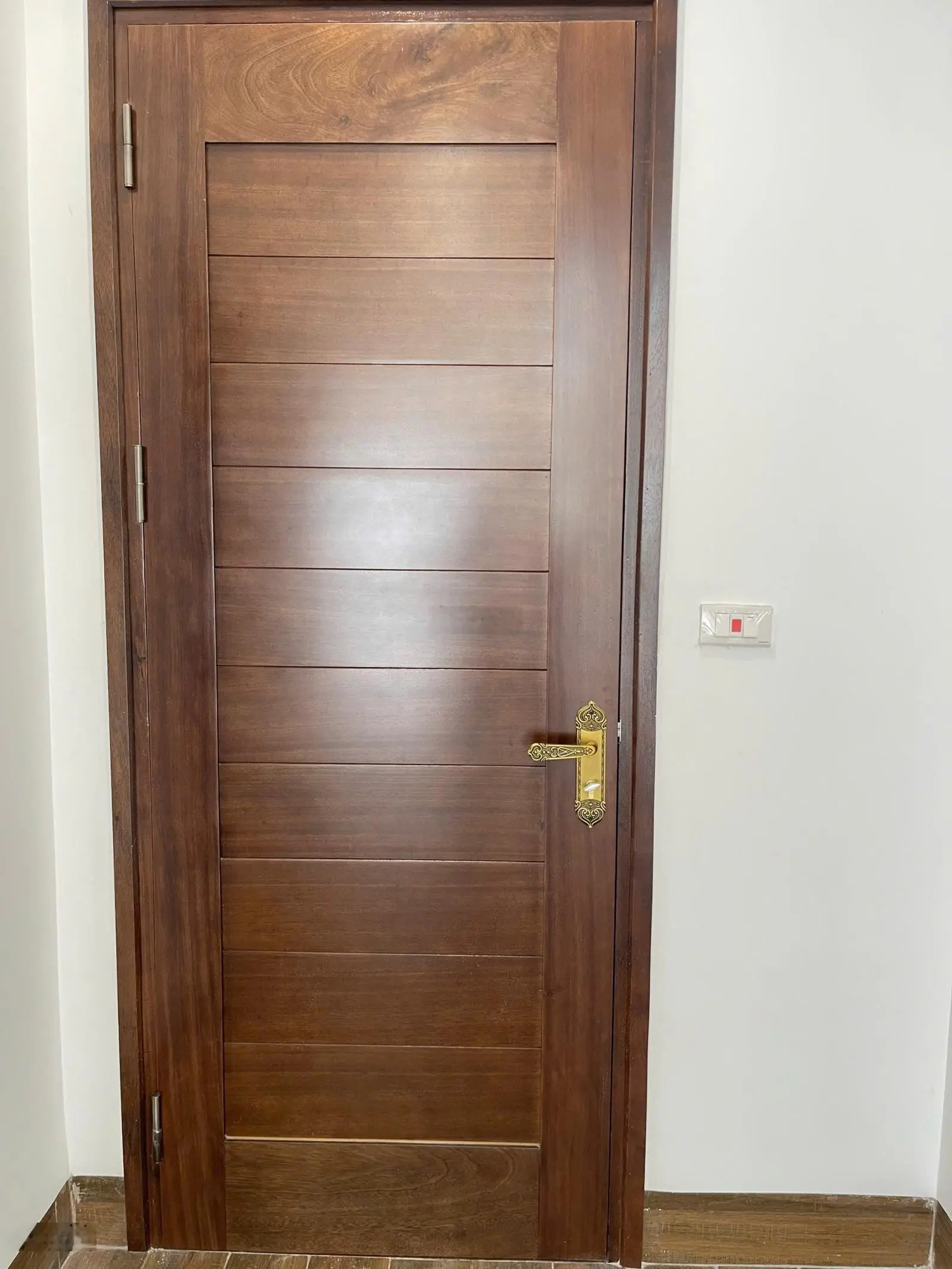 Bán nhà 6 tầng diện tích 46m2 mặt tiền 4m khu phố Tứ Liên, Tây Hồ,Hà Nội:0981222026