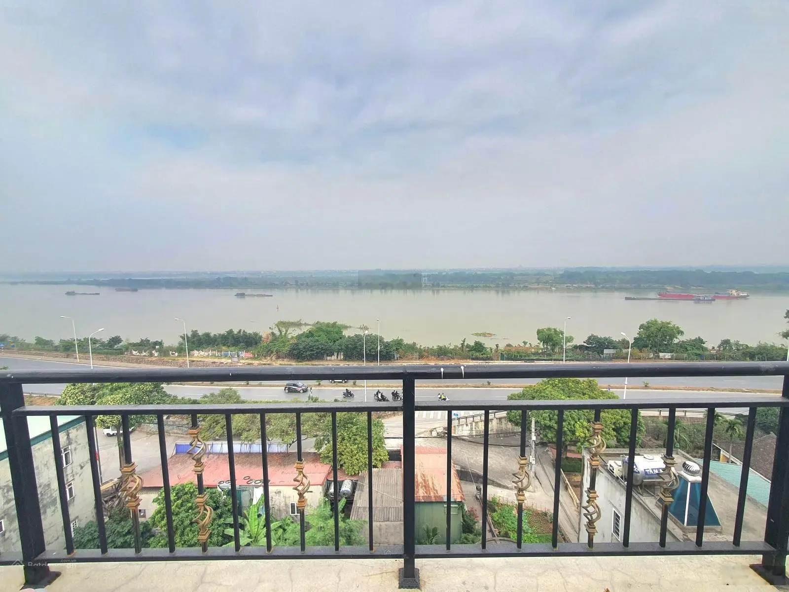 Phố An Dương Vương Tây Hồ, 123m2 8 tầng, 32 căn hộ vip, dòng tiền 2tỷ/năm, 3 bước ra phố, đủ PCCC