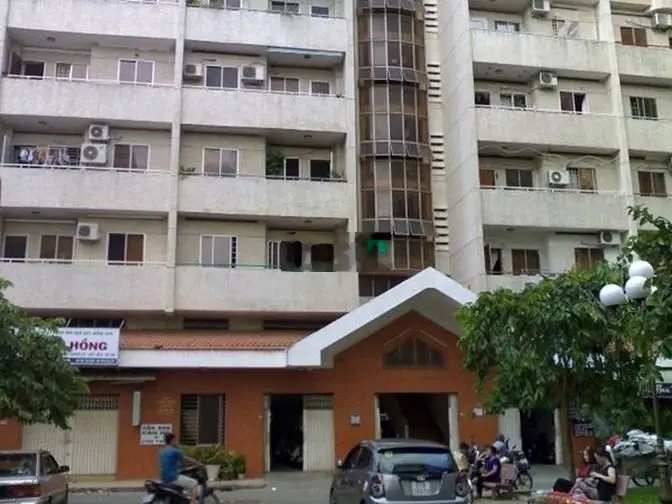 Bán Shophouse 1 trệt+ 1 lầu. 2 phòng và 1 mặt bằng Kinh Doanh. 6.3 tỷ