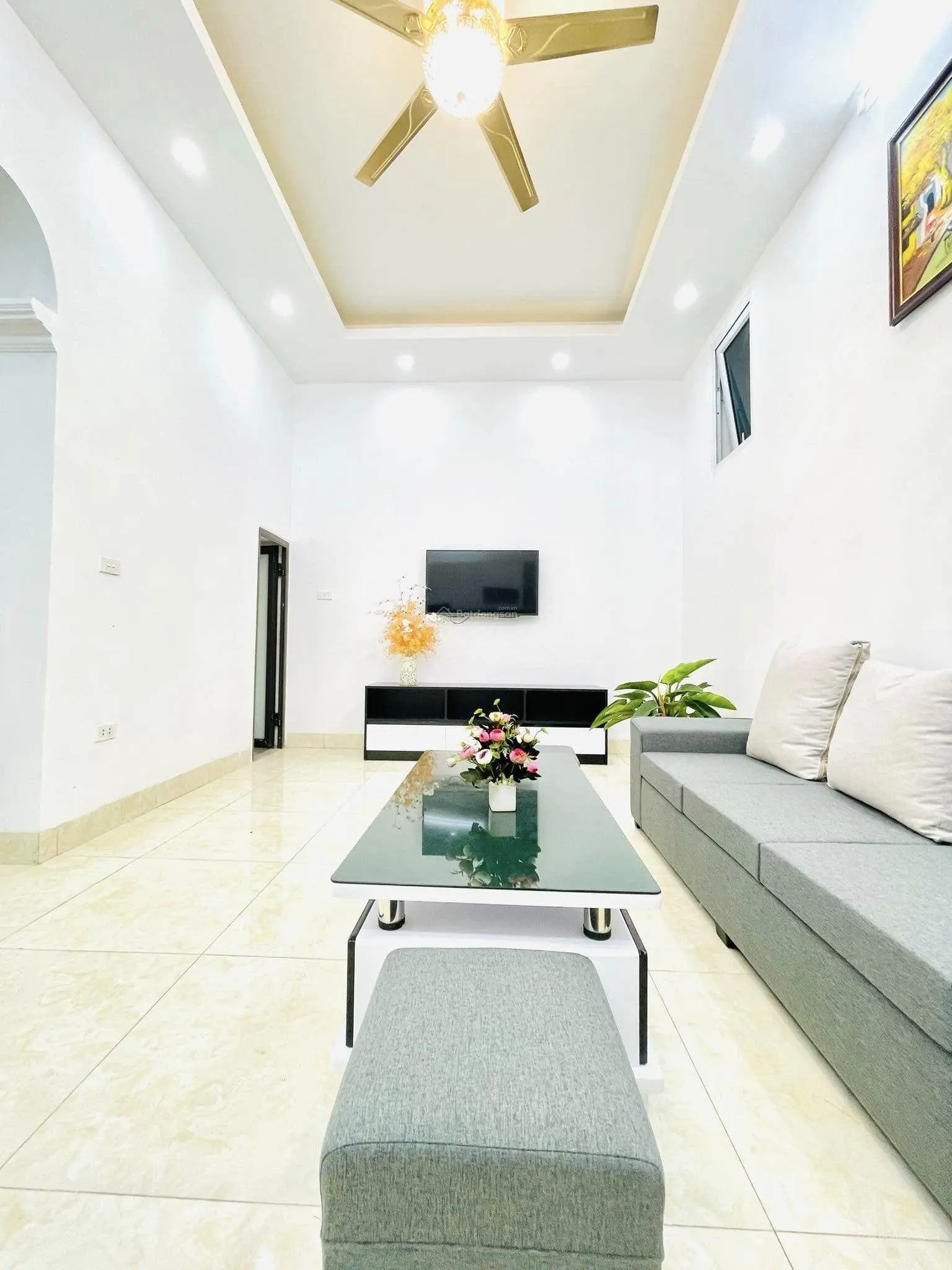 Chỉ 5.x tỷ -trần khát chân - 33m2 - 4 tầng -3 ngủ-hbt-0985826871