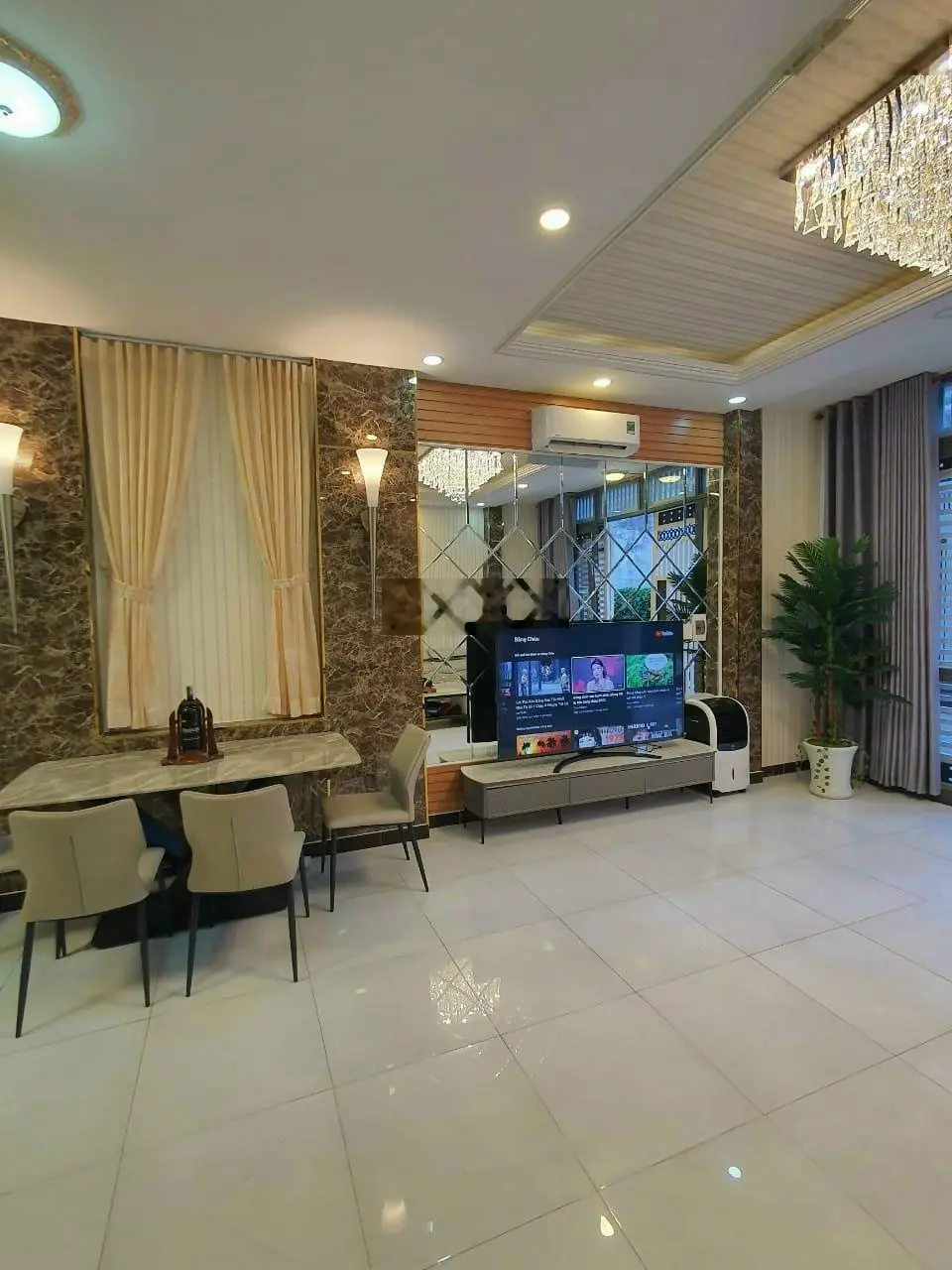 Bán nhà HXH 1979 Huỳnh Tấn Phát , thị trấn Nhà Bè gần cầu Phú Xuân ngay Q7. Giá: 6.5 tỷ DT: 5x10m