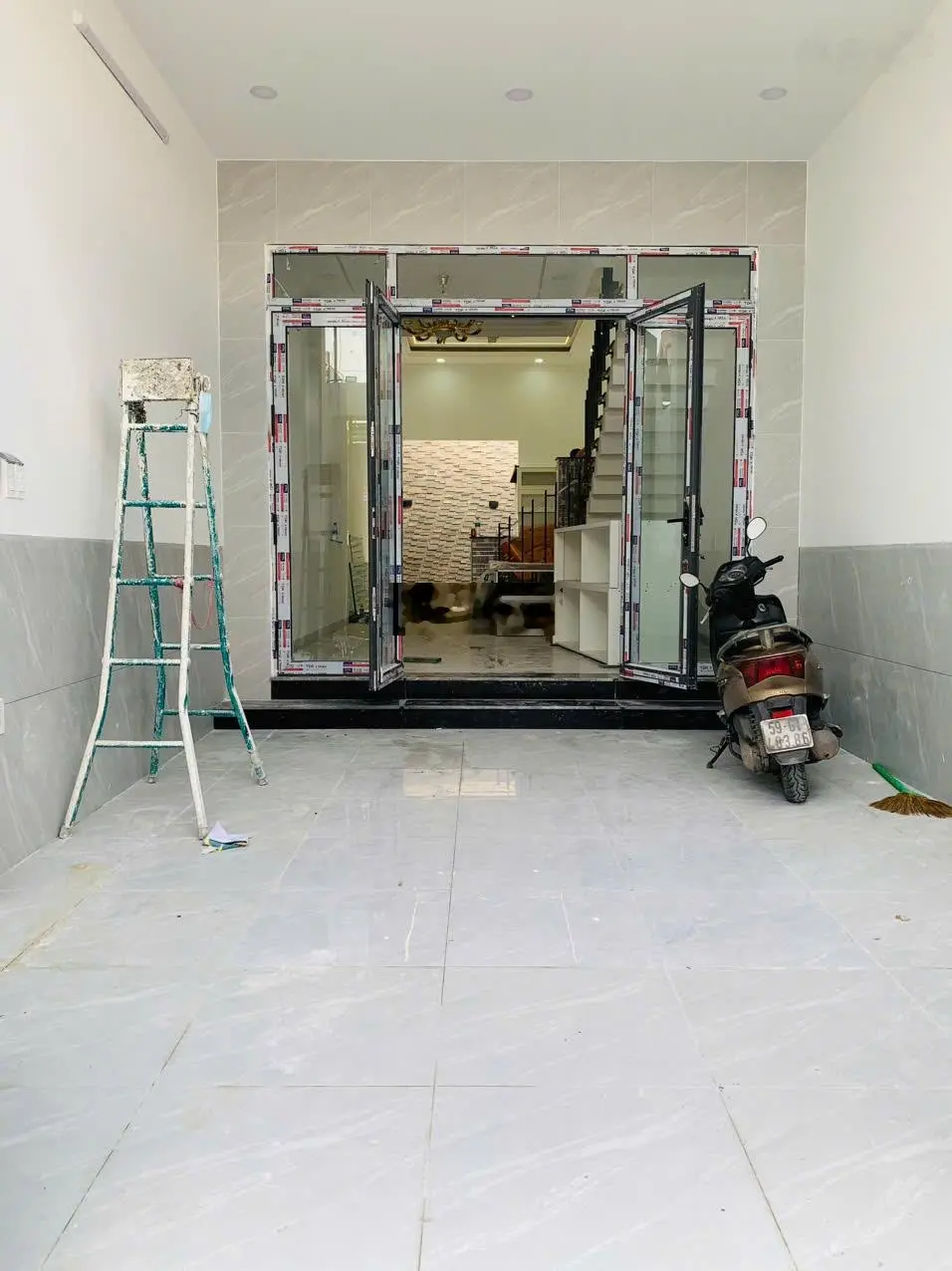 Kẹt vốn Bán Nhà Mới Xây ngay Chợ Hiệp Bình gần Gigamall Phạm Văn ĐồngThủ Đức SHR đường Thông xe tải