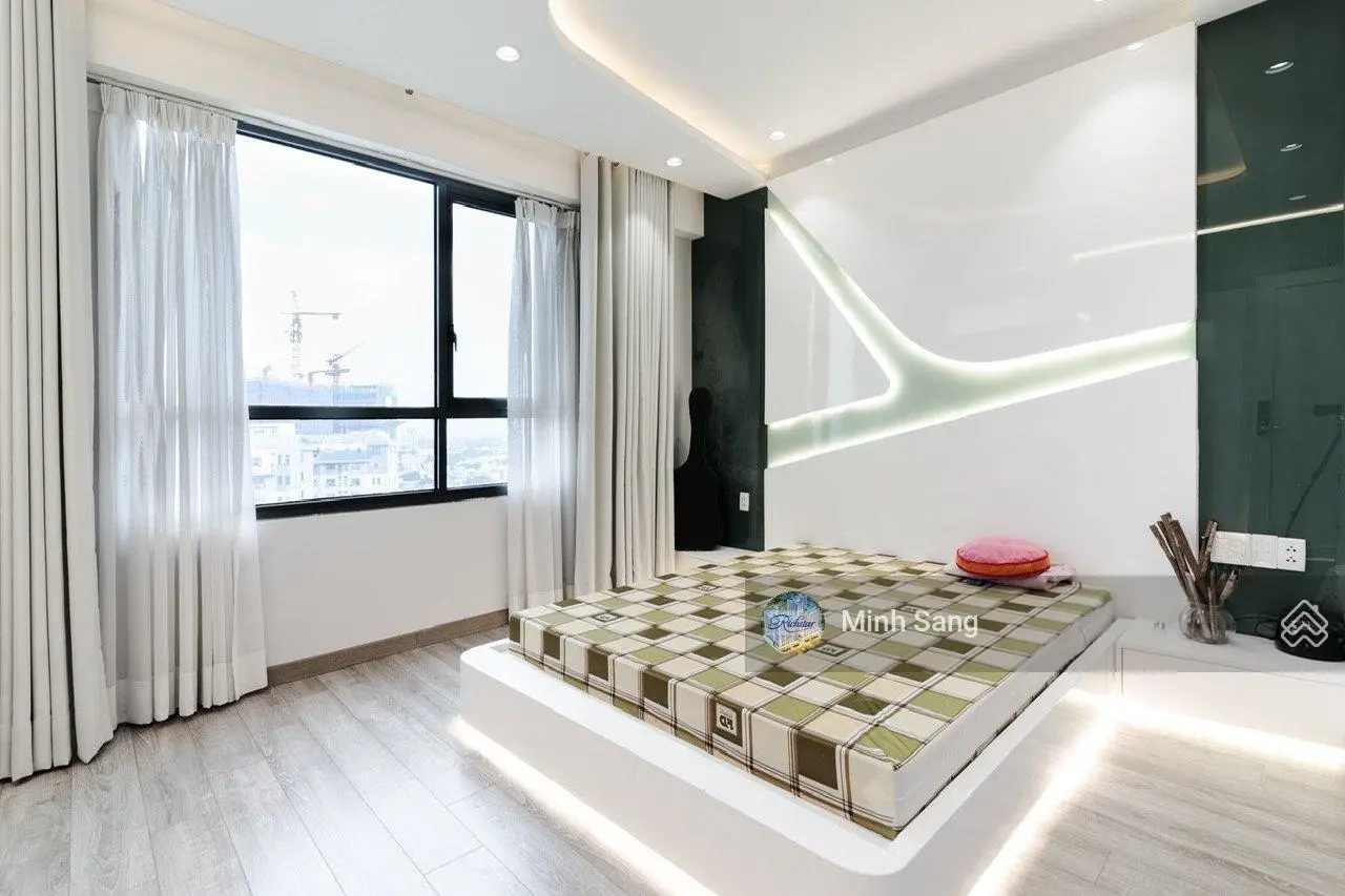 Bán căn hộ Zenity, Quận 1, DT 117m2, 3PN.Giá 10ty . LH: 0909 228 *** Minh Sang