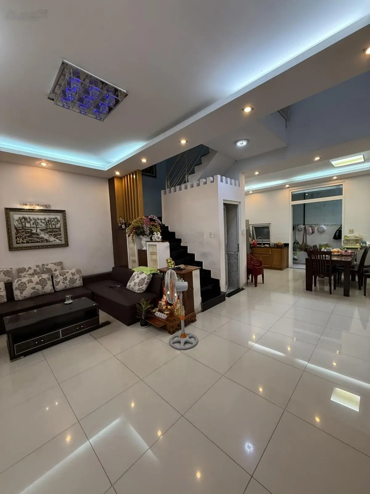 Cần Bán Nhà Đường Lê Đại Hành, Quận 11 86m², 4PN, Pháp Lý Chuẩn, Giá 20 Tỷ tl