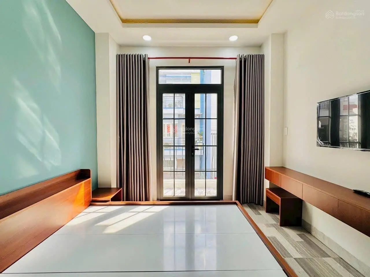 Kinh doanh thua lỗ bán gấp nhà ở Nhiêu Tứ, P6, Phú Nhuận. DT 28,2m2. Sổ hồng riêng