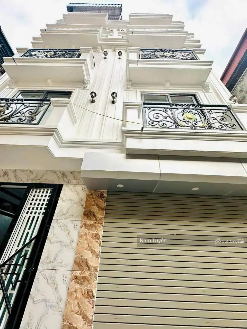 Bán nhà Vân Canh 35m2 - 5T - 3 ngủ, ngõ nông, ô tô, NT đẹp ở ngay, giá 4.5tỷ