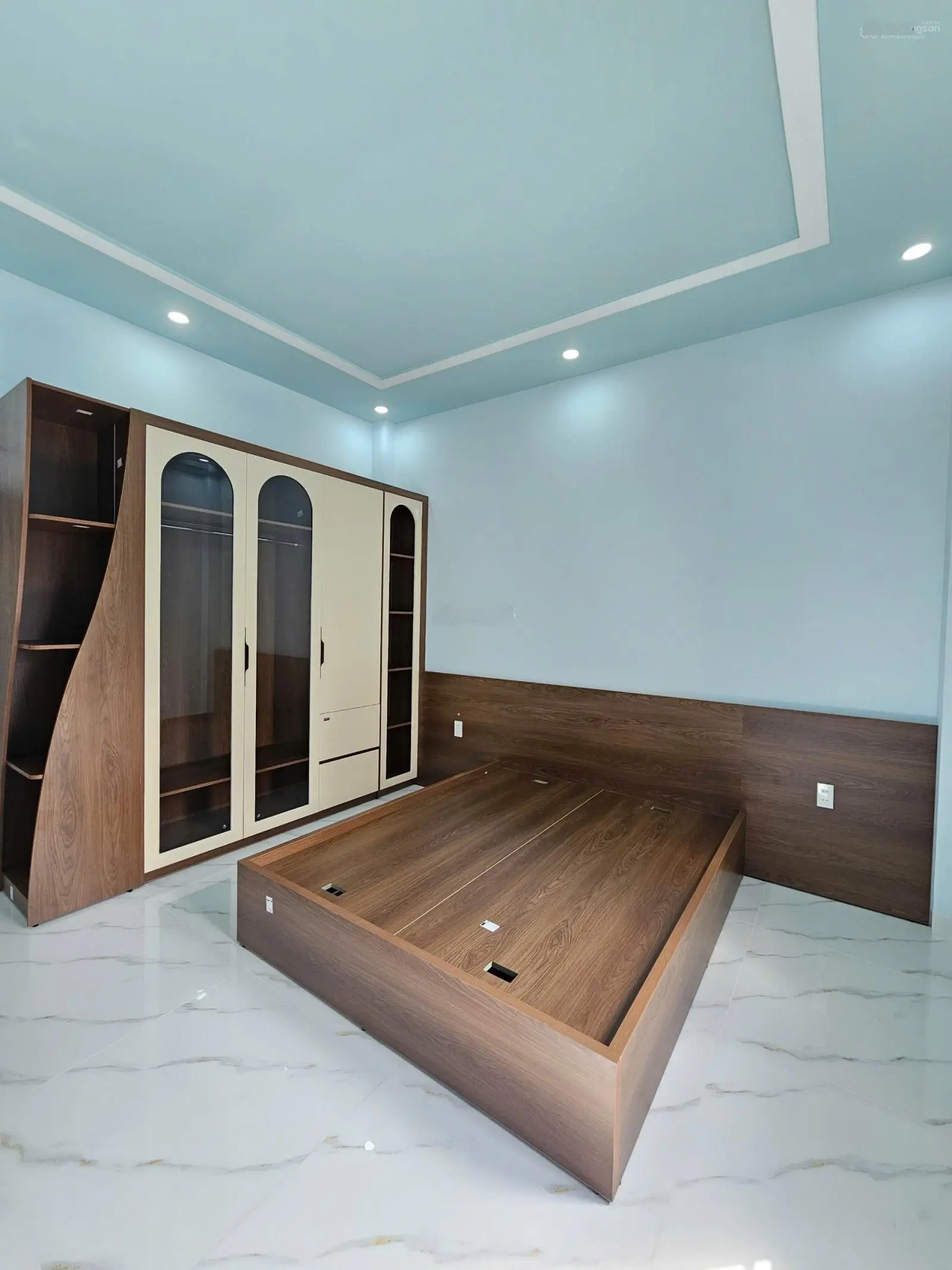 Nhà 60m2 3,95 tỷ TL full nội thất gần ngã tư Miếu Ông Cù 500m, p. Bình Chuẩn, Tp. Thuận An