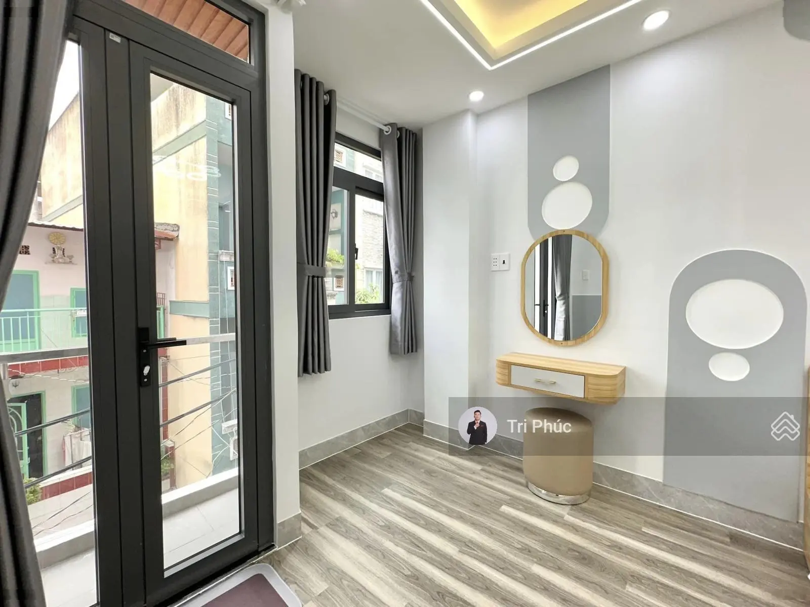 Nhỉnh 8tỷ nhà 5 tầng hẻm xe tải 3PN Full Nội Thất Ngay Phan Xích Long Phú Nhuận