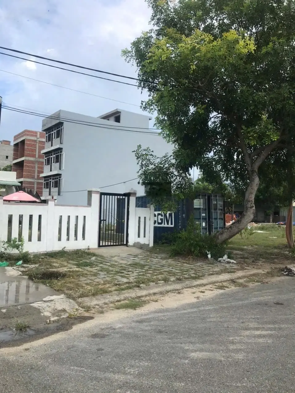 Cần bán lô 1B kẹp cống đường 7,5m lề 5m dt 153m(6x25,5m) giá 2ty850 lh 0912 777 ***