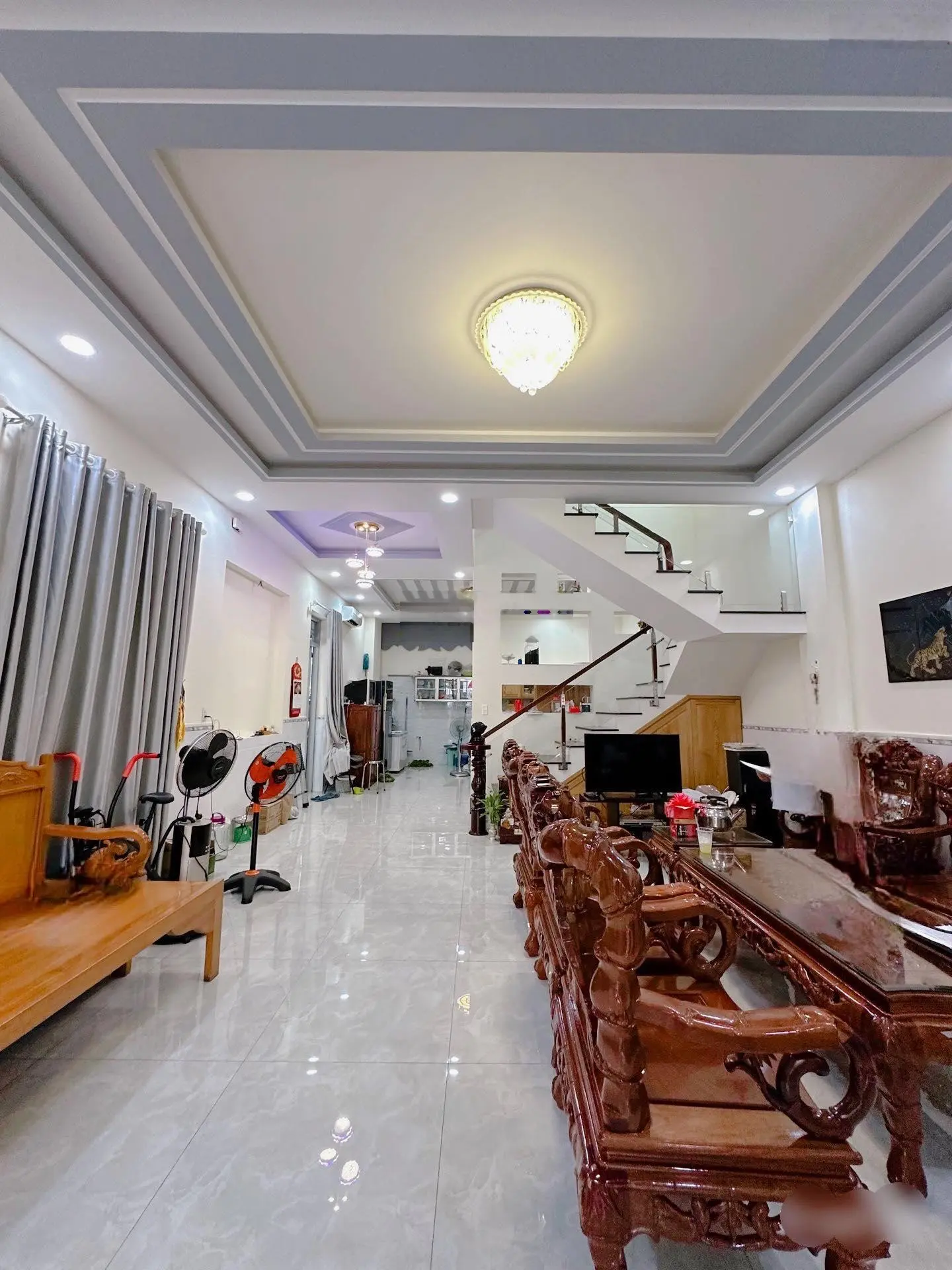 Bán nhà riêng đường Đào Tông Nguyên Nhà Bè, 4 lầu, tặng sân vườn 68m2, góc 2 mặt tiền, giá 9 tỷ