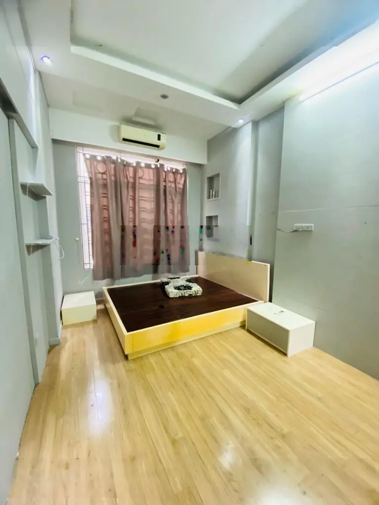 Nhà phân lô vip tại phố đào tấn- gần đại sứ quán úc. nhà 43m, 5 tầng. giá chỉ 11,6 tỷ