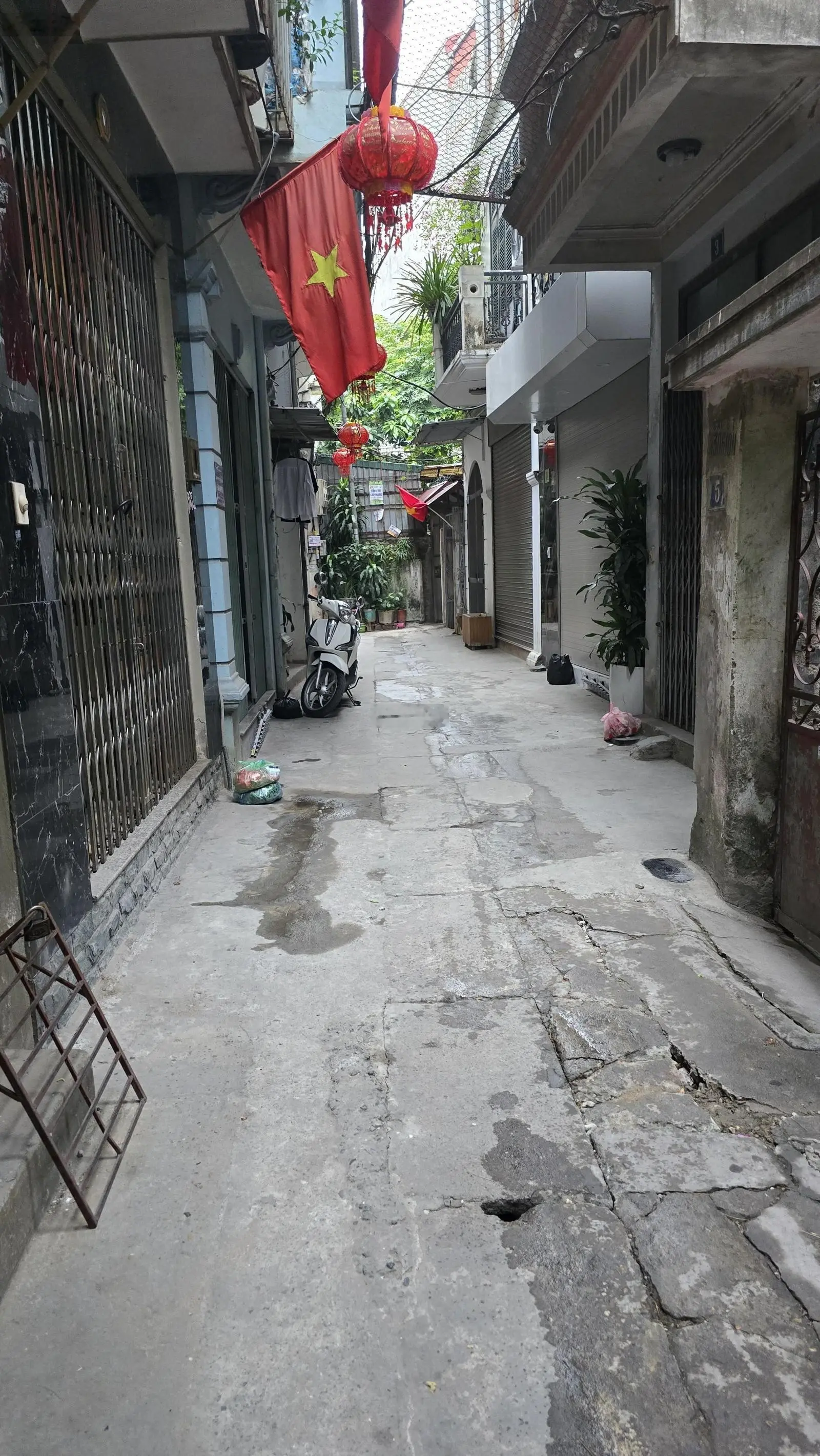 Cấp báo bán mảnh đất siêu đẹp 153m2, vuông vắn, ngõ rộng gần ngã ba Trương Định, Nguyễn Đức Cảnh