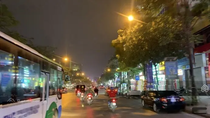 Xây khách sạn Hạ Long, bán gấp cho khách đầu tư đất La Phù Hoài Đức gần bến xe yên nghĩa vành đai 4