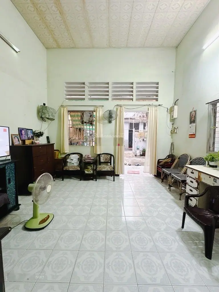 2 mặt tiền Lê Văn Lương, Q7, 4x18m, 2 tầng, 3PN, nhỉnh 3 tỷ